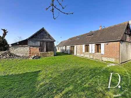 maison ancienne rénovée avec grand terrain et dépendance de 8