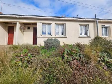 vente maison à précigné (72300) : à vendre / 47m² précigné