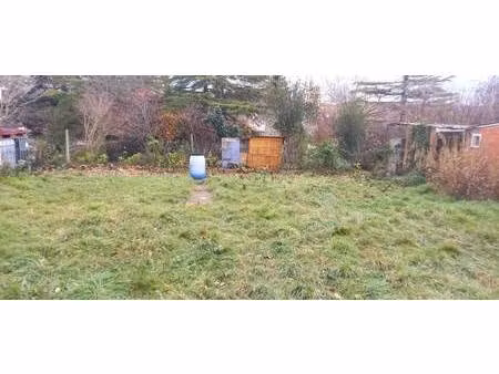 terrain constructible à vendre