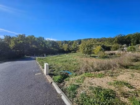 terrain constructible viabilisé à vendre