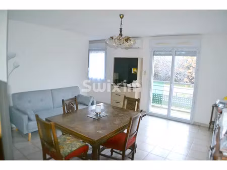 vente appartement 2 pièces 45.49 m² à saint-gilles (30800)  100 000 €