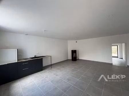 vente maison à pouzauges (85700) : à vendre / 77m² pouzauges