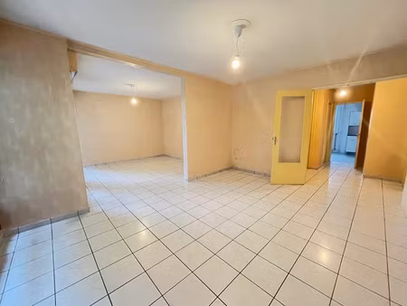 vente appartement 3 pièces 81 m² à bourges (18000)  117 560 €