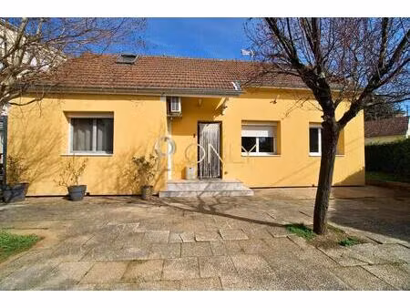 vente maison 5 pièces 133 m² villeurbanne (69100)