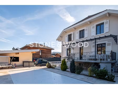 maison de charme avec piscine dans le quartier prisé d'albi