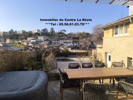 belle maison de ville de 245 m2 avec dépendance et cour ce