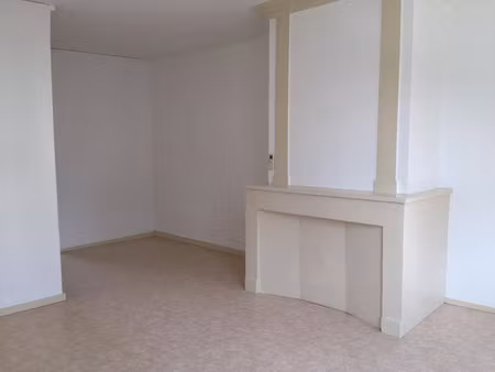 a deux pas de tous commerces