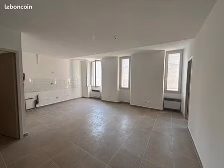 appartement 3 pièces 54 m²