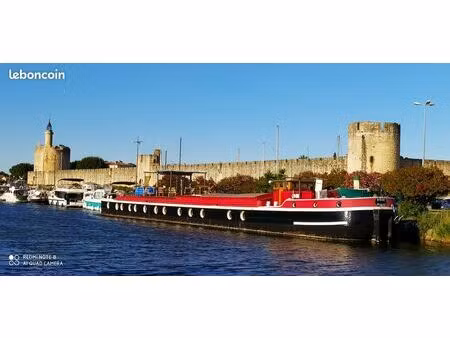 a vendre péniche habitat - volume & vue exceptionelle