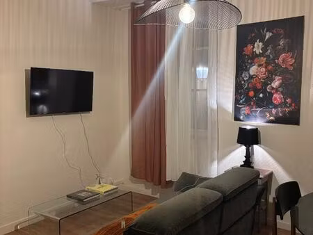 t2 de 47m2 rénové récemment 495 cc