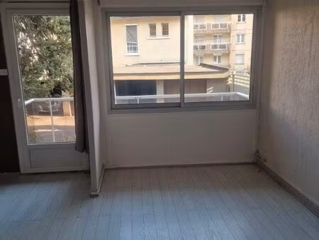 location appartement t3 + balcon