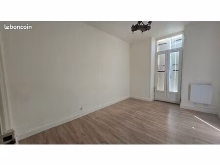 appartement 1er étage 2 chambres