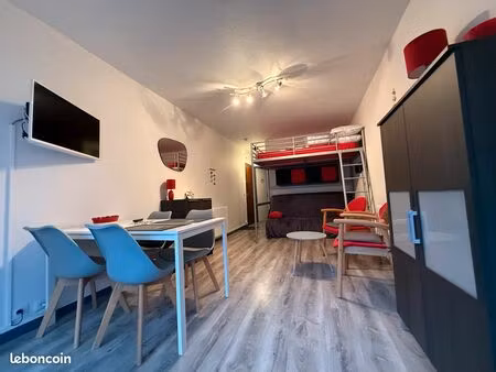 appartement meublé parking terrasse