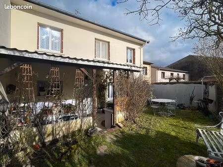 pavillon 5 pièces 91 m²