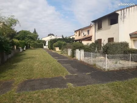 maison f3 a aigueleze 81