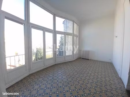 appartement 5 pièces 178 m²