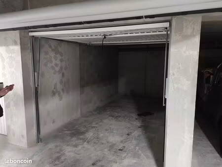 location garage cusy