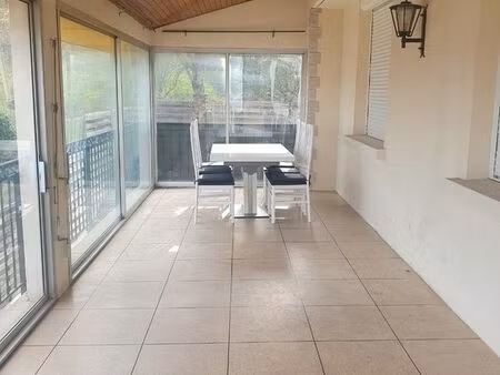 t4+veranda haut villa châteauneuf les martigues