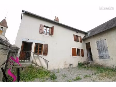maison de village 4 pièces 135 m²