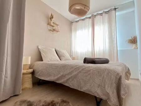 t1 meublé 34 m² centre annecy + parking – location sept 2026 à mai 2027