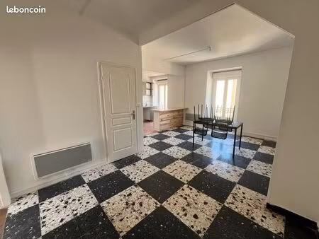 appartement t3 meublé en duplex – 66 m² – bessèges
