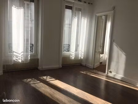 app.f3.60m2 1er ét. proche gare et toutes commodités