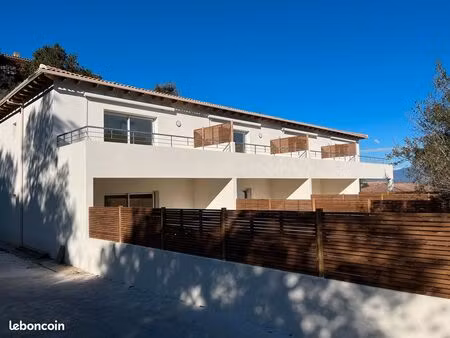 loue t2 centre porticcio