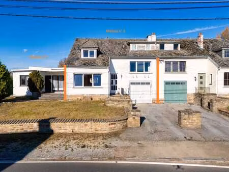 ensemble de 2 maisons! nombreuses possibilités!