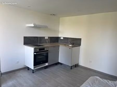 à louer – t2 neuf dans grand jardin