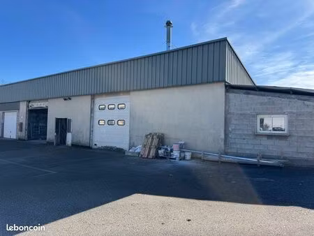 local professionnel hangar et bureau