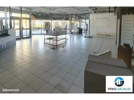 local commercial 930 m² bourg en bresse