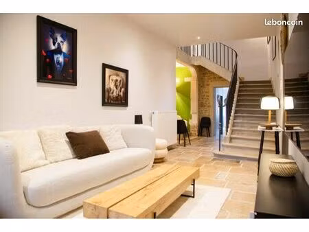 loue maison de ville