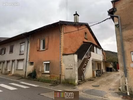 immeuble 6 pièces 133 m²