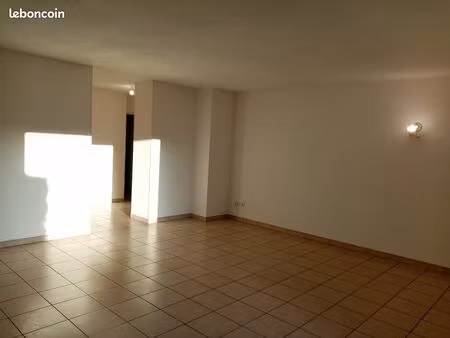 appartement f4 avec garages