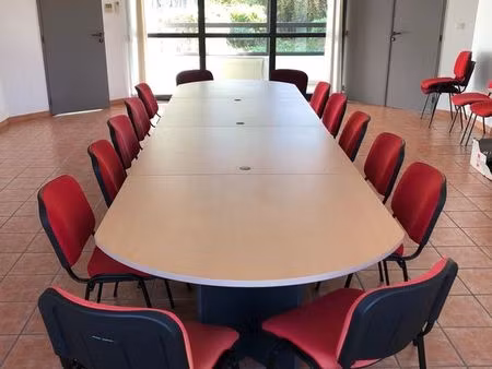 salle de réunion : mise à disposition gratuite