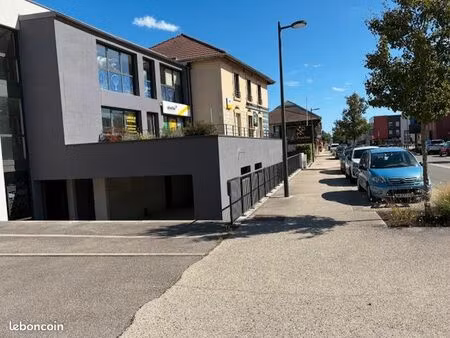 local commercial 55 m²