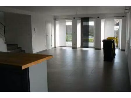 maison dans un clos privatif  peb b