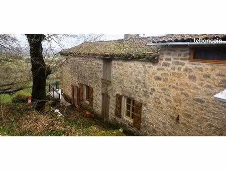 maison quercynoise en cours de rénovation sur 380m2