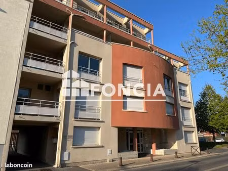 local - bureau 53.86m² à vendre 78500 - laon 02000