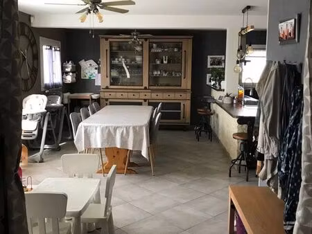 pavillon 6 pièces 140 m²