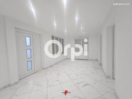 maison 5 pièces 104 m²