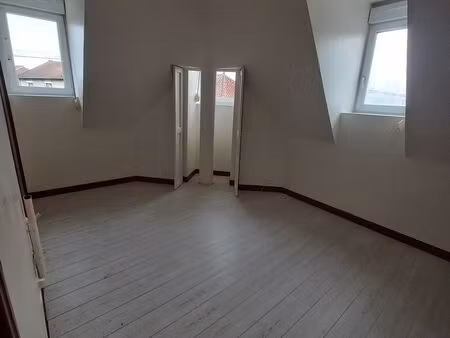 chauny.appartement 2 pièces à 2mn du centre ville et de la gare