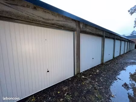 parking/box 1 pièce 10 m²