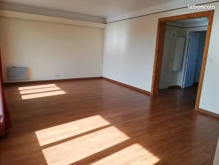 appartement-t3-68m2-plein centre