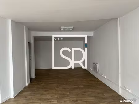 bureaux 70 m² bellerive sur allier