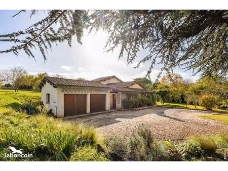 maison 5 pièces 179 m²