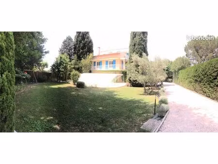 maison 11 pièces 265m²