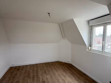 appartement 3 pièces – 70 m² – entièrement rénové – longpré-les-corps-saints