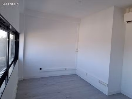 bureaux à louer avignon centre d'affaires capsud 50m2