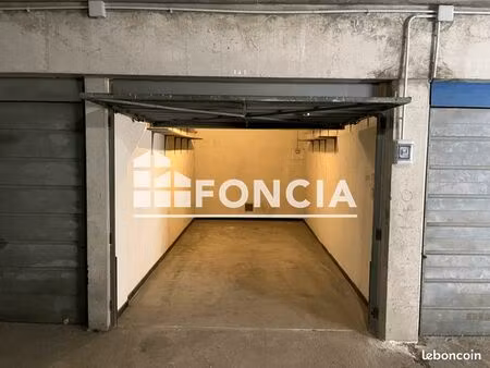 stationnement à vendre 35000 - saint-cyr-sur-mer 83270
